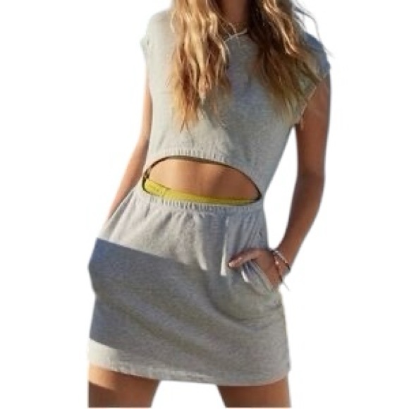 aerie Dresses & Skirts - Offline by Aerie Women's Weekend Dress Middle Cutout Cap Sleeve Size S Gray